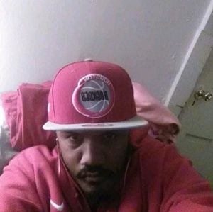 Meet your Posher, Isaac